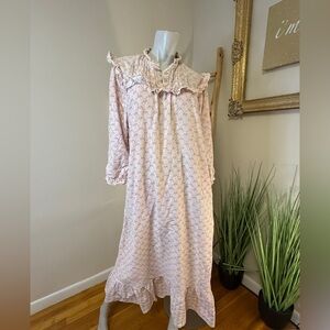 Vintage JILANDRE Cottagecore High-Neck Modest Pink Floral Nightgown size Large